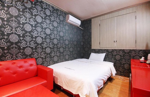 Gyeongju Hotel | Apple House