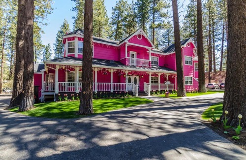 Big Bear Lake Bed & Breakfast | Apples Bed and Breakfast Inn