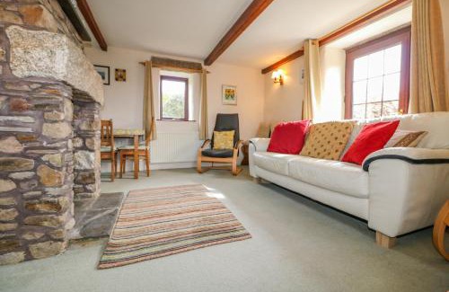 Port Isaac House | Applestore