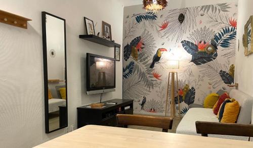 Noailles Apartment | Appt 2 chambres au centre ville 3è