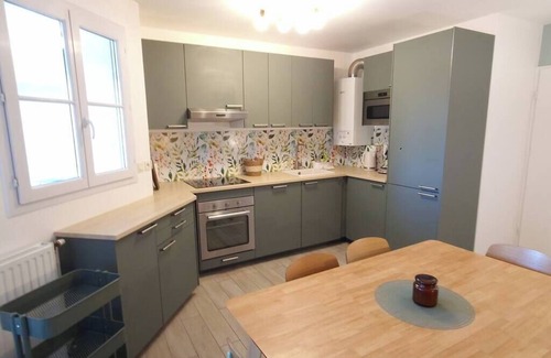 Serris Apartment | Appt 8 P, parkings, Disney direct, Vallée Village