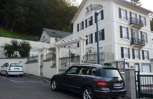 Mont-Dore Apartment | APPT. CITY CENTER (6 to 7 PEOPLE) 3 bedrooms/2. Water/2 toilets