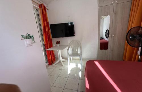 Belcourt Apartment | Appt F2 BELLISSIMA