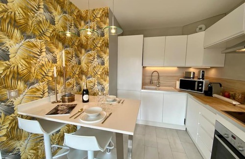 Saint-Tropez Apartment | Appt Standing StTropez terrasse Piscine Parking