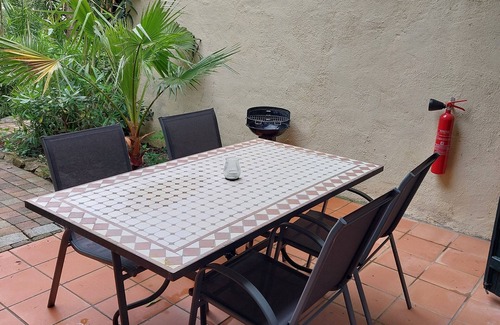 Sorede Apartment | appt3 Between sea and mountains, beautiful apartment, swimming pool, botanical garden.