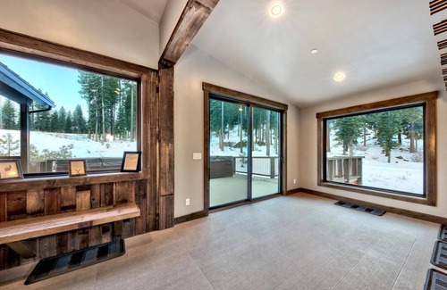 Truckee House | Après Ski-in/Ski-Out Estate @Northstar: 10,600sf, 10 Bedroom/11.5 Bathroom, Game Room, Hot Tub
