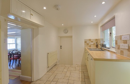 Coverack Cottage | April Cottage