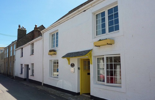 Coverack Cottage | April Cottage