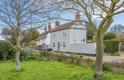 Winterton-on-Sea Cottage | April Cottage | Winterton Cottages