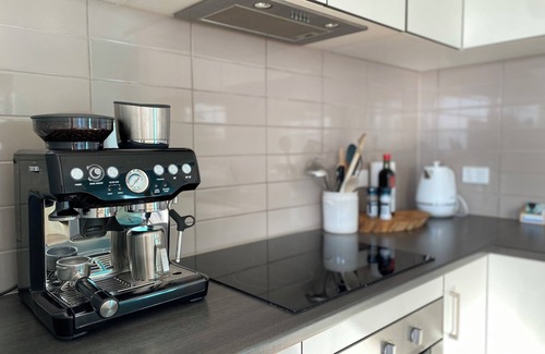 Bicheno Apartment | Apsley View - Freycinet Holiday Houses