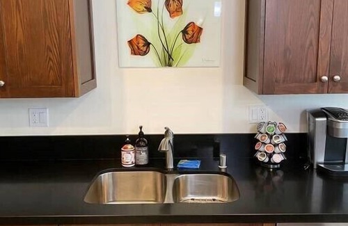 Carpinteria Apartment | Apt 10: Modern Luxury bright breezy steps to beach