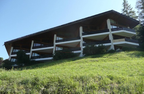 La Clusaz Apartment | APT 190m slope MODERN AND COSY SUPERB SUNNY TERRACE