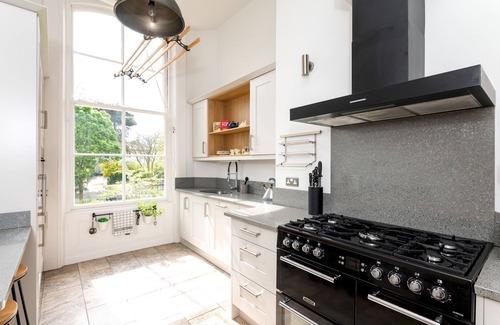 York Apartment | Apt. 2, 2 Driffield Terrace · Bright & Spacious 2-Bed Apartment in York I Pass The Keys