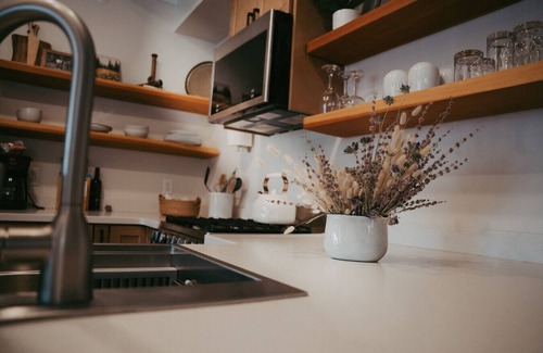 Heart of Missoula Apartment | Apt. #3 · Goldsmith's River Front Inn - Blackfoot Apartment