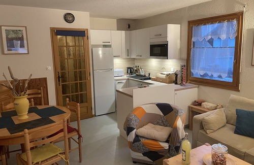 Les Hopitaux-Neufs Apartment | Apt 4/6 persons "les combettes" near metabief