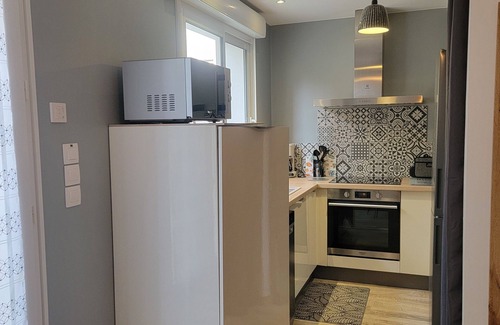 Royan Apartment | Apt 4 pers, classified 3*, 3 min walk to the market and 10 min to the beach