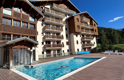 Valfrejus Apartment | Apt 4 ppl, balcony, near the ski runs