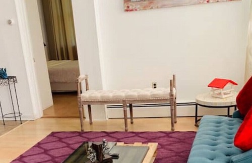 CUF Apartment | Apt #6 · Clean and park/view one bedroom apt OTR/UC