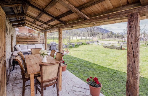 Les Alberts Apartment | Apt Amelie - new 2 bed duplex Les Alberts (Montgenevre)