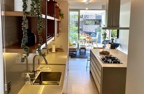 Barra da Tijuca Apartment | Apt blocks from the beach + close to Olegário Maciel and Metro