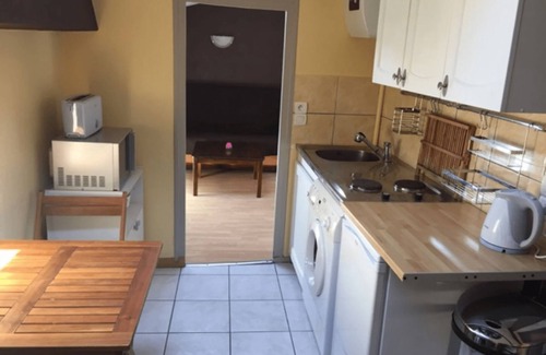 Roanne Apartment | Apt British under the slopes (APT N°21)