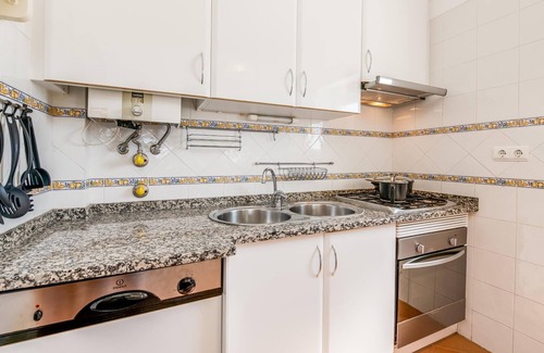 Albardeira Apartment | Apt. Casa Murrin, in a peaceful and secure complex with pool