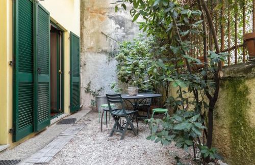 Lambrate Apartment | APT con Giardino privato vicino stazione Lambrate - relax e lavoro