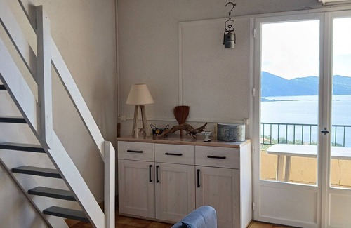 Tiuccia Apartment | Apt has tiuccia bright, beautiful view of mountains and sea, tranquility rest