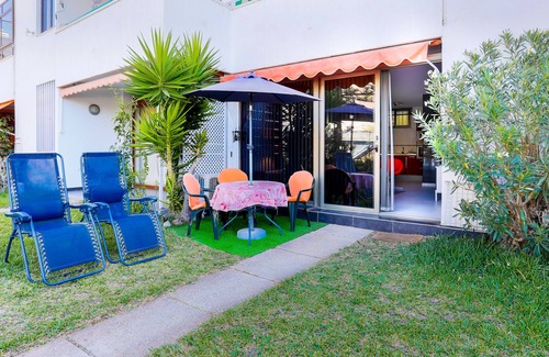 Puerto Rico Apartment | Apt in Puerto Rico 100m From the Beach, Free Wifi, Community Pool and Garden