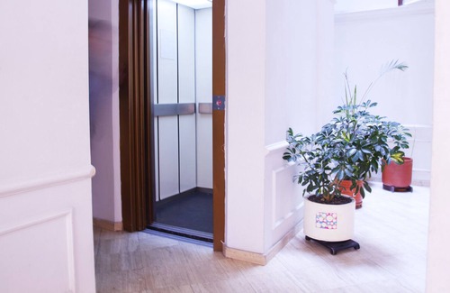 El Palomar Apartment | Apt in Rosales area, Bogotá