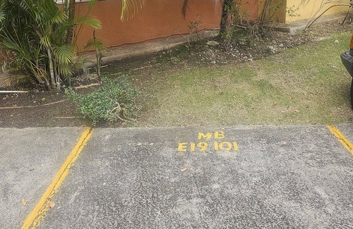 Santo Domingo Apartment | Apt in Santo Domingo, 3 bed, 2 free parks, WIFI/Close to the American embassy.