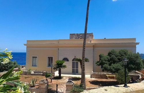 Porto Tricase House | Apt Maria - Villa Risolo by Love Sud