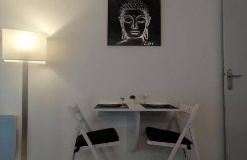 Moissac Apartment | Apt T1 Cosy et ambiance Zen "Cottage de Moissac"