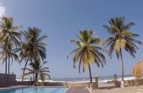 San Bernardo del Viento Apartment | Apto 1er piso frente a la playa y con piscina