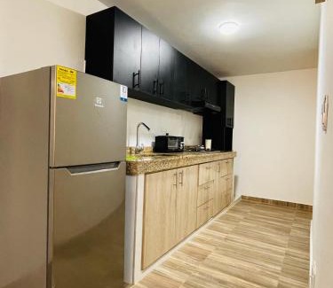 Guadalajara de Buga Apartment | Apto cerca la basílica con aire acondicionado