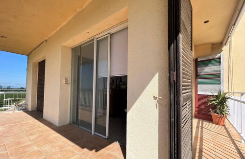 Bon Relax Apartment | Apto. TEmpordà 3C - Piscina comunitaria, Wifi, terraza de 20m2 con fantásticas vistas.