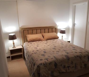 Pennington House | Aqua 180