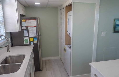 Cape San Blas House | Aqua Essence Triplex - Unit 1 - Gulf Front, Pet Friendly