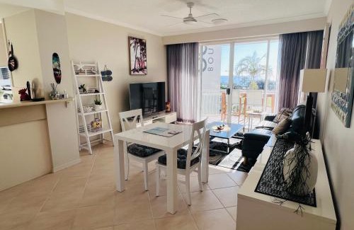 Alexandra Headland Apartment | Aquarius Resort