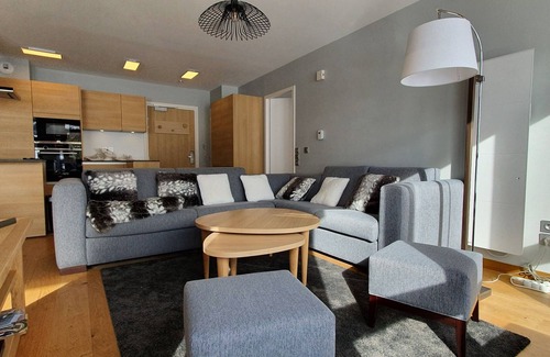 Arc-1800 Apartment | ARCS 1800 | Luxury Appt | Residence 5* | Panoramic View | Swimming Pool | Spa