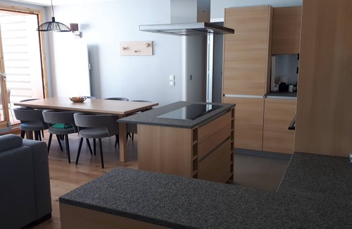 Arc-1800 Apartment | ARCS 1800 | Luxury Appt | Residence 5* | Panoramic View | Swimming Pool | Spa