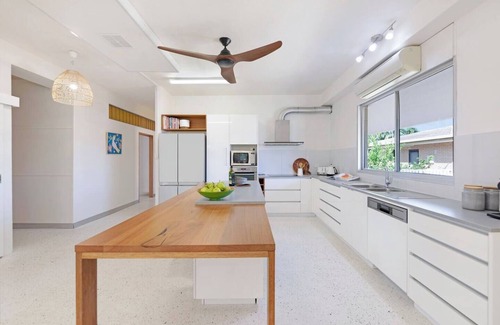 Nightcliff House | Arafura Blue Walk Everywhere along the Foreshore