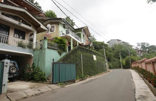 Anniwatta House | Araliya Holiday Bungalow