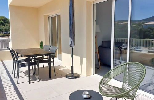 Marine de Saint Ambroggio Apartment | Aranciu - Appt climatisé vue mer