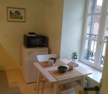 Arbois Apartment | Arbois, joli petit appartement plein centre