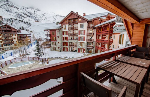 Arc-1950 Apartment | Arc 1950, Hameau du Glacier, Top floor, 65m2, Fireplace, South-facing balcony, Swimming pool