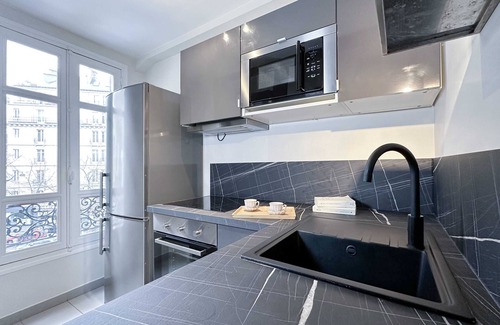 Ternes Apartment | Arc de Triomphe - Apartment for 4 people