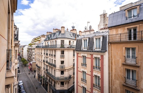 Ternes Apartment | Arc de Triomphe Luxury Apartment