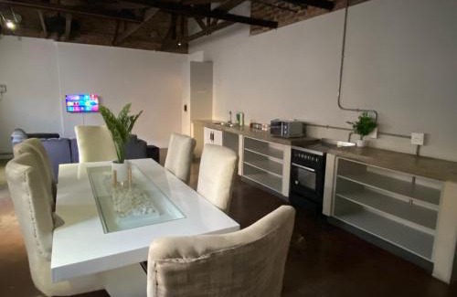 Downtown Johannesburg Apartment | Arcade Art Loft