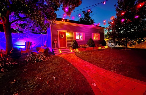 Bloomington House | Arcade House! Massive game room, hot tub, firepit, grill, games